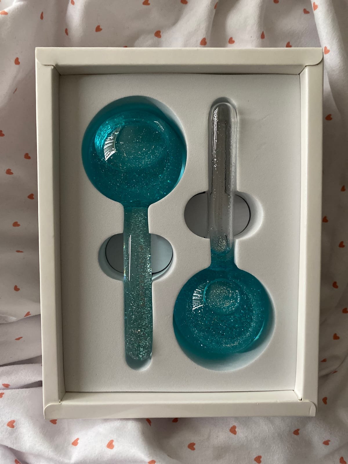 MonétBeauty Tighten Skin, Depuff & Sinus Relief? Try Ice Globes for Face, Freezer Safe Facial Globes for Daily Beauty Routines, Face Roller to Enhance Circulation and Complexion - Blue customer photo 2