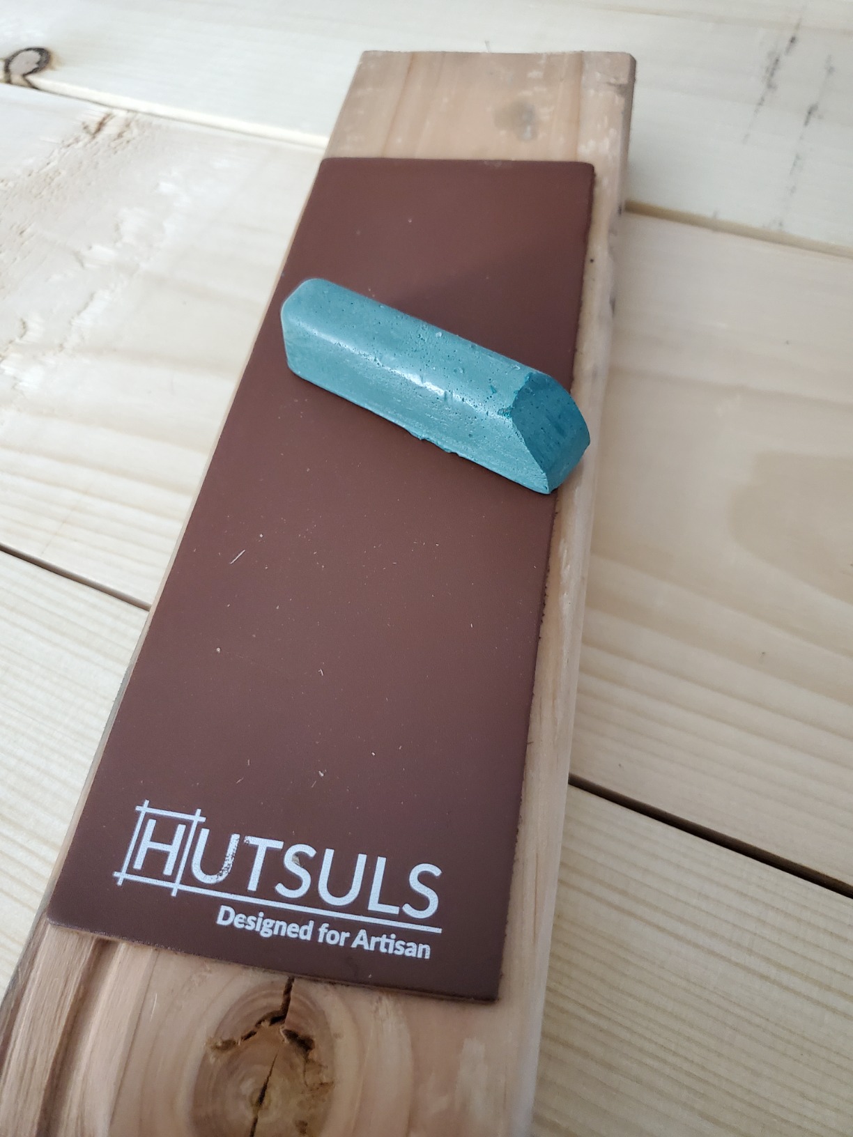 Hutsuls Brown Leather Strop with Compound - Get Razor-Sharp Edges with Stropping Kit, Green Honing Compound & Vegetable Tanned Two Sided Knife Sharpener Step-by-Step Guide Included customer photo 1