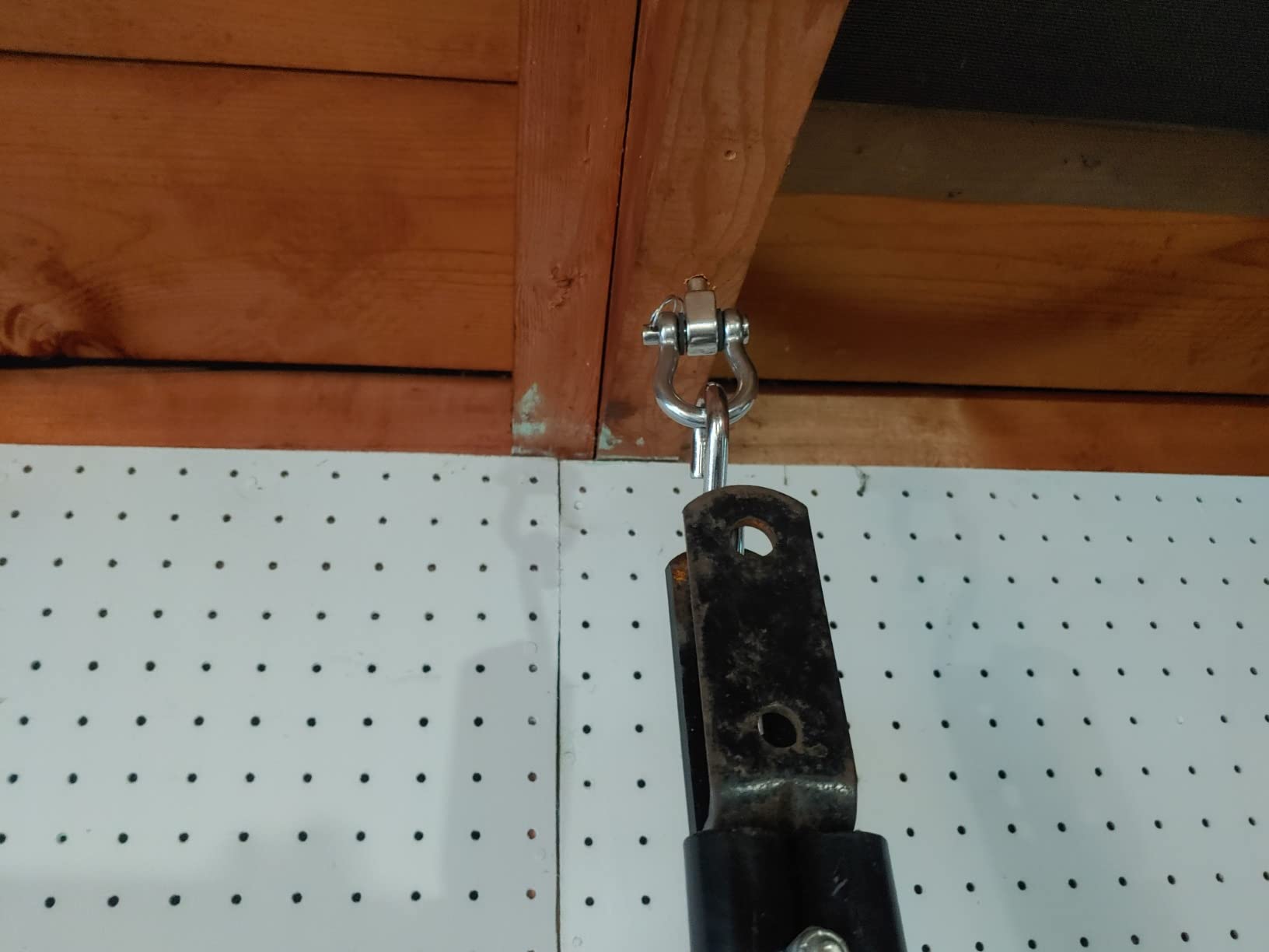 SELEWARE Heavy Duty Swing Hanger, 6 Pack Porch Swing Hardware customer photo 2