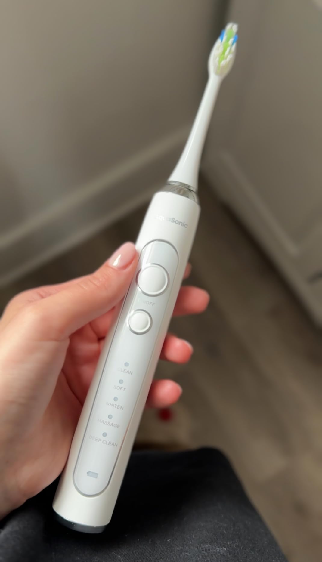 AquaSonic Home Dental Center PRO – Brushing & Flossing Made Easy – Brush & Floss – Power Toothbrush & Water Flosser – Whiter Teeth & Healthier Gums – Black Series Pro+Oral Irrigator customer photo 2