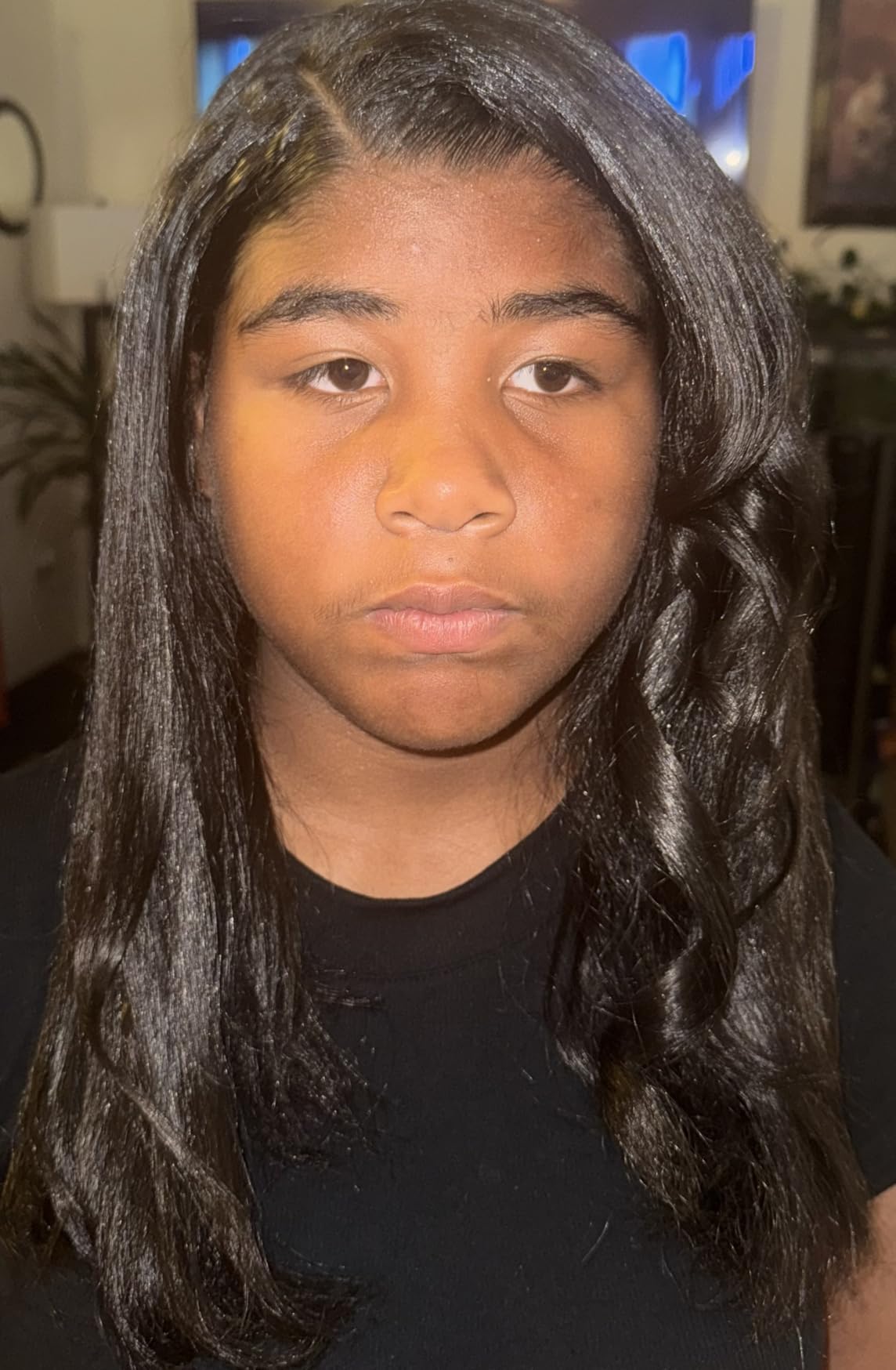 VANESSA PRO 2 Inch Titanium Flat Iron, Easy One Pass Styling for Thick Hair customer photo 2