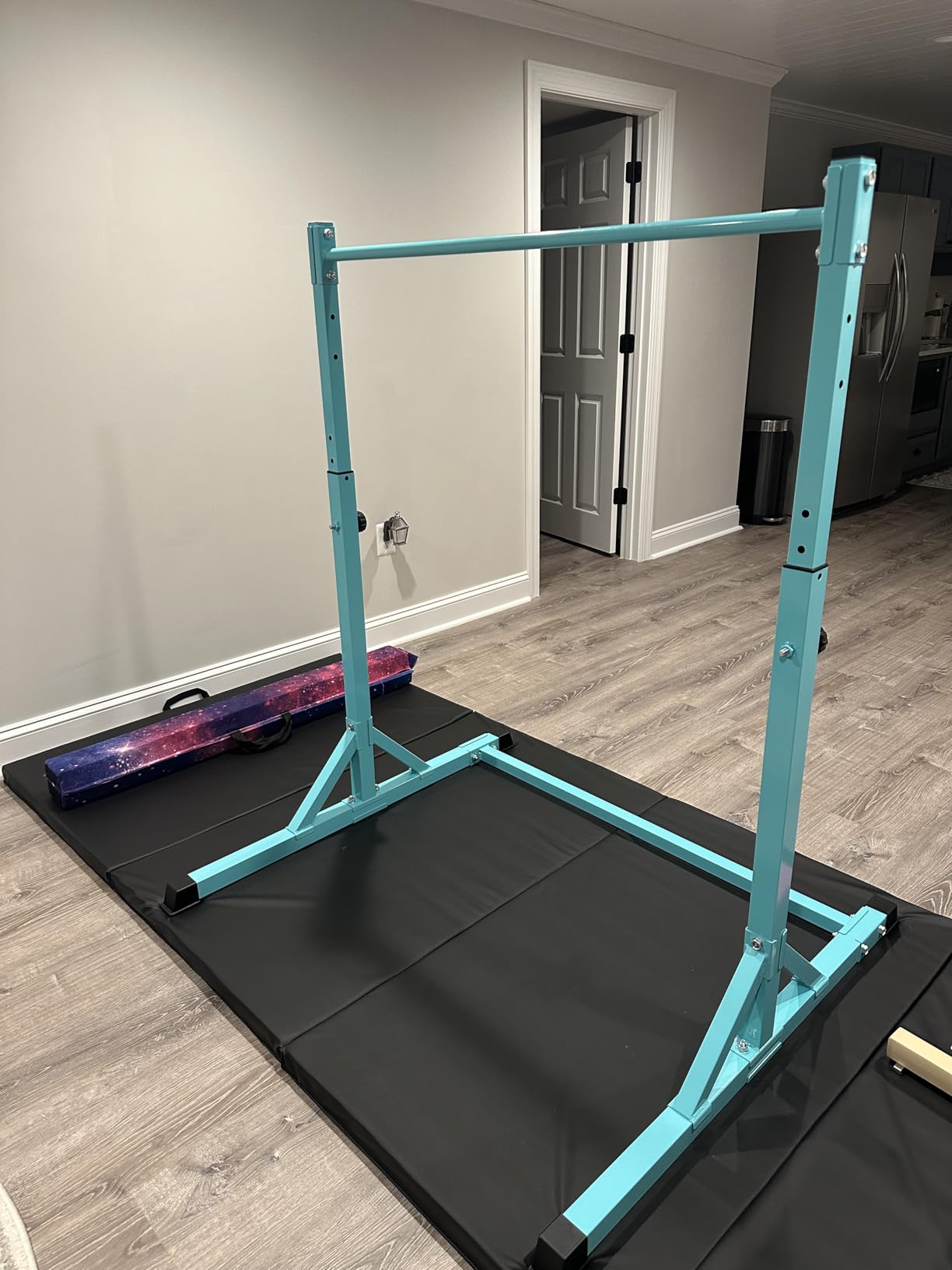 Bongkim Gymnastics Bar for Kids, Adjustable Height, Gymnastics Equipment customer photo 1