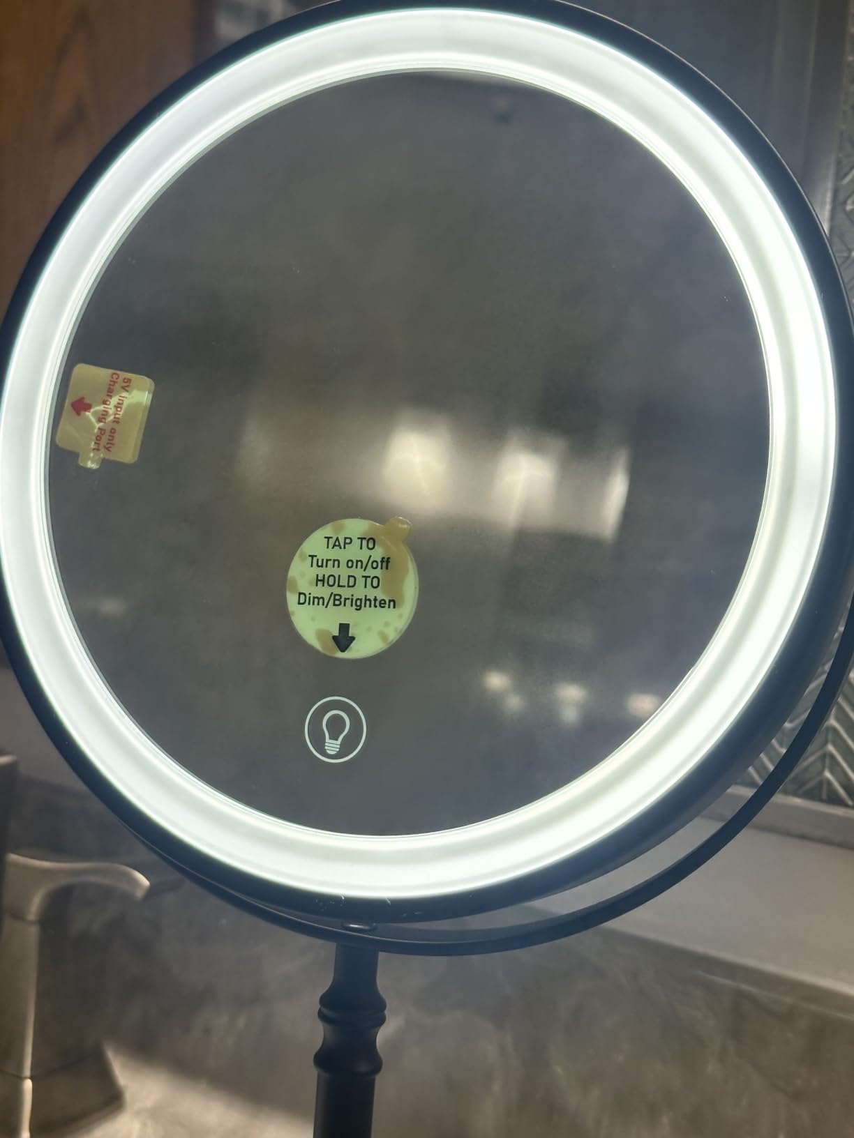 DEIOVWXS Makeup Mirror, Rechargeable Vanity Mirror with 3 Lights, 1X/10X customer photo 2