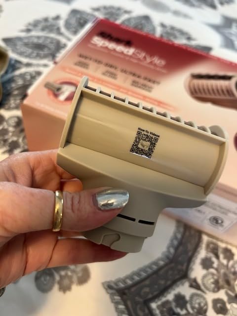 Shark SpeedStyle Hair Dryer, 3 Styling Tools, Fine to Medium Hair, HD331 customer photo 1