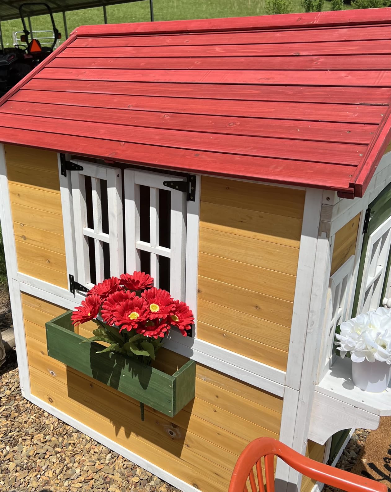 Outsunny Outdoor Kids Playhouse with Dutch Door for Toddlers 3-8, Beige customer photo 2