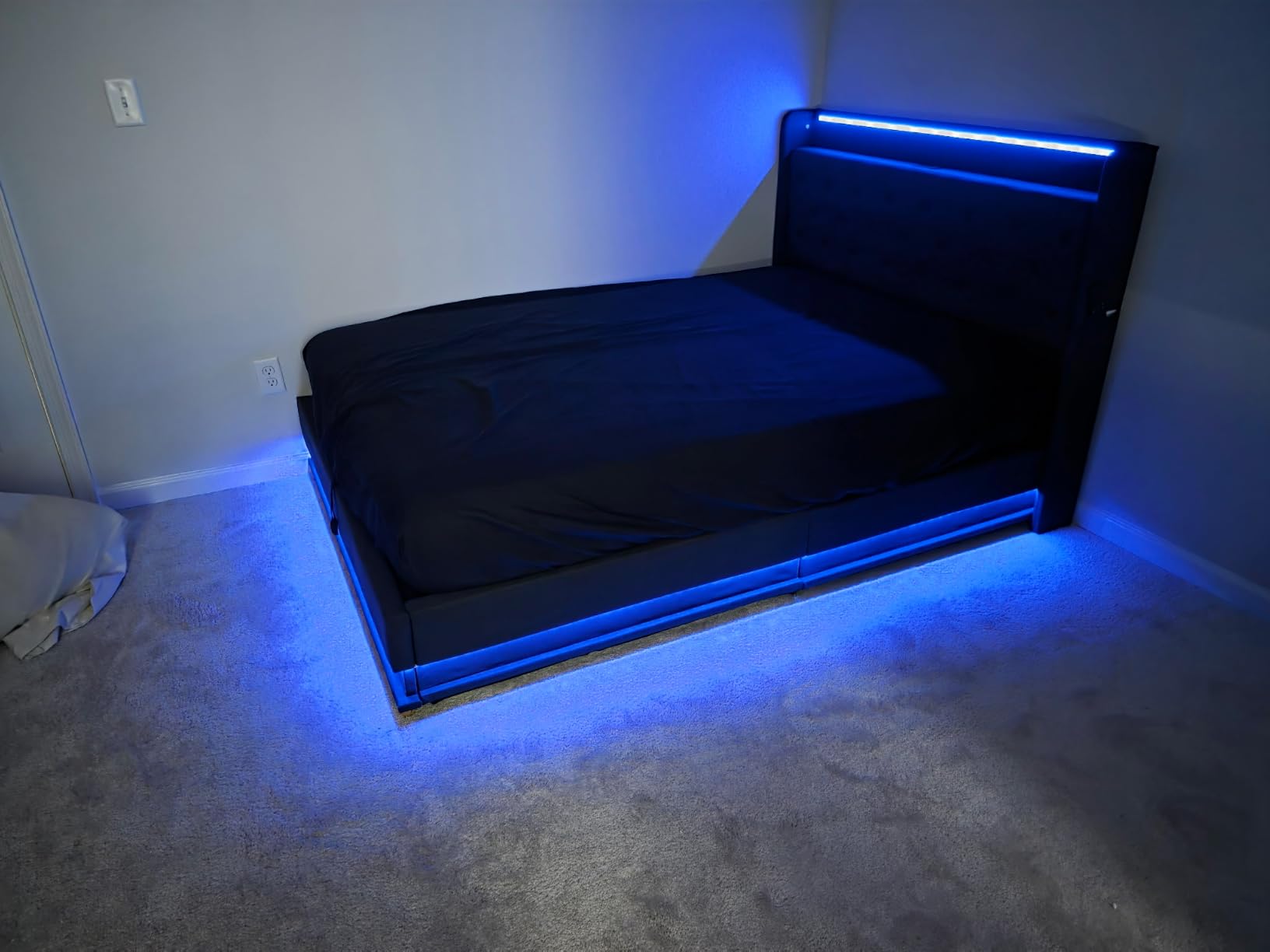 Ailisite Lift Up Storage Bed Full, Bed Frame Full Size with Charging Station & Led Lights, Upholstered Storage Bed with Wingback 2-Tier Bookcase Headboard, Hydraulic Lift, No Box Spring Needed,Black customer photo 2