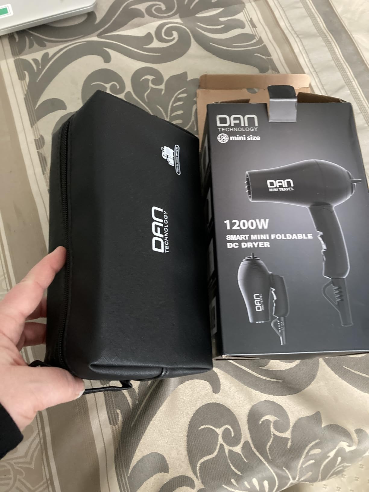 DAN Technology Auto Dual Voltage Hair Dryer,Folding Hair Blow Dryer customer photo 2
