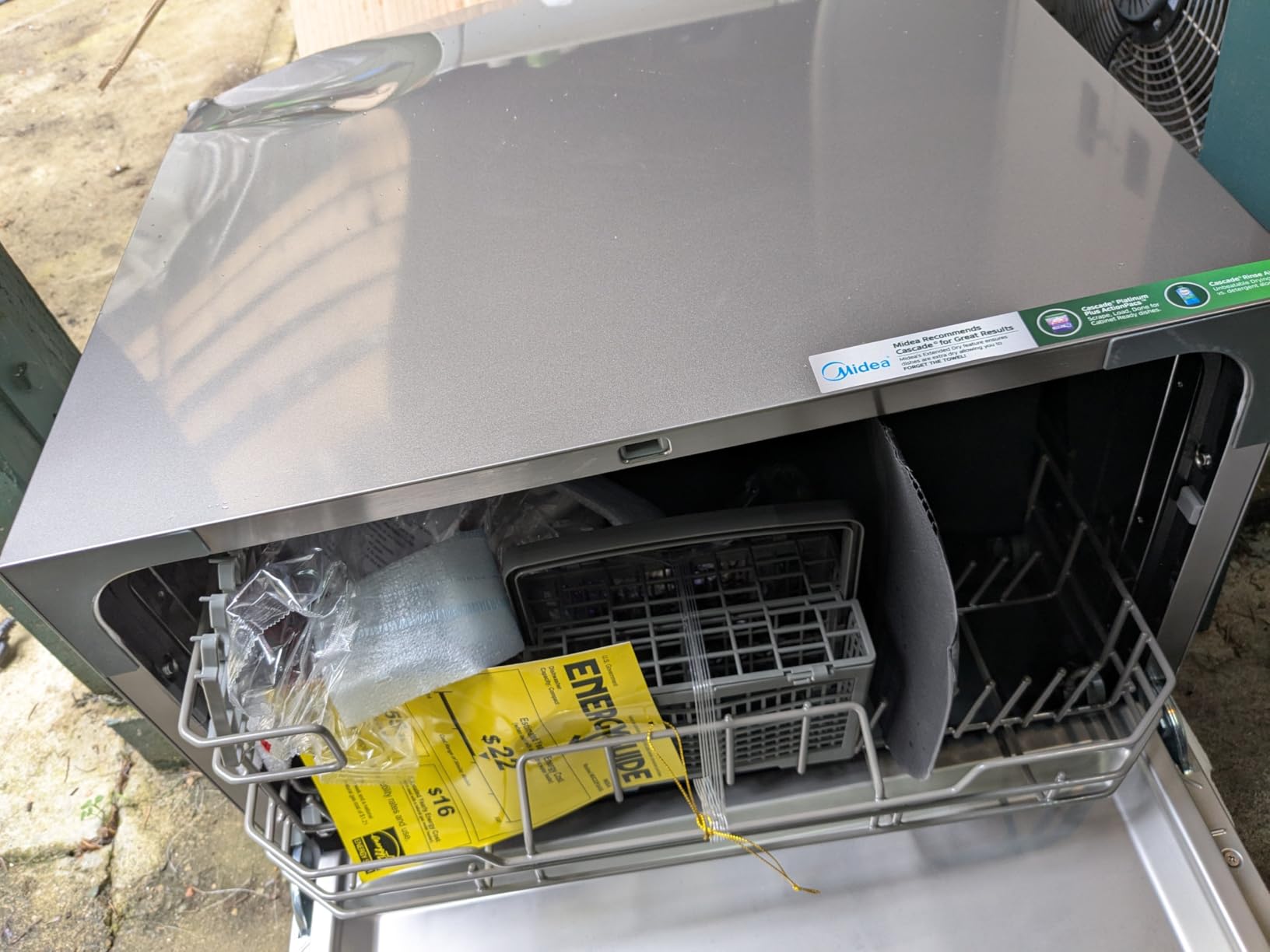 Midea Countertop Dishwasher Portable, 6 Place Settings, Energy Star customer photo 1