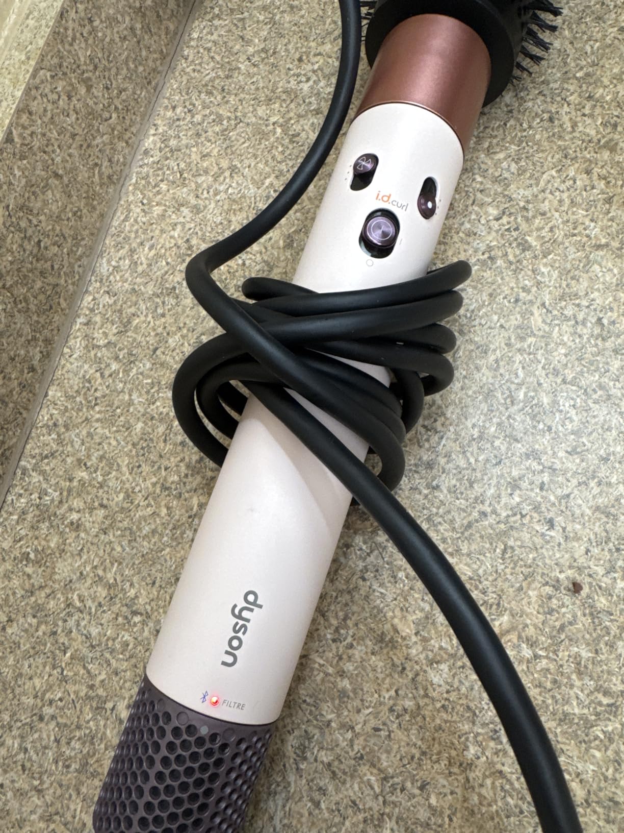 Dyson Airwrap i.d.™ Multi-Styler, Allure Winner, Bluetooth Connected, No Heat Damage, 6-in-1 Versatility, Intelligent Hair Styler customer photo 1