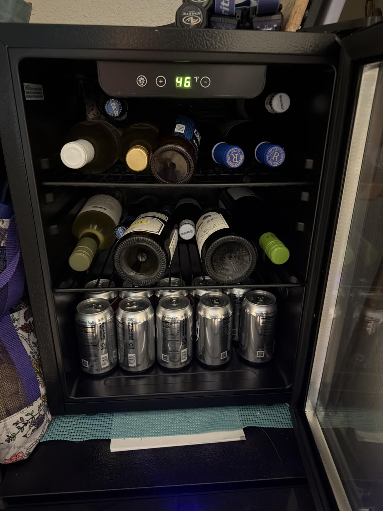 COWSAR 4.4 Cu. Ft. Wine Cooler, 37-Bottle with Lock, 32-61°F customer photo 2