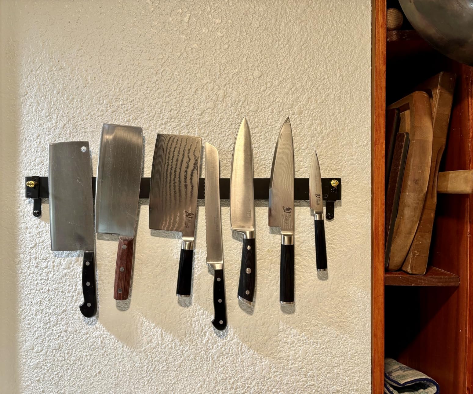Dmore magnetic knife holder for wall—with 2 hooks, No Drilling 20 Inch walnut knife magnetic strip, Powerful knife magnet rack, include Adhesive Tape and screws for Knives, Utensils, and Tools customer photo 1