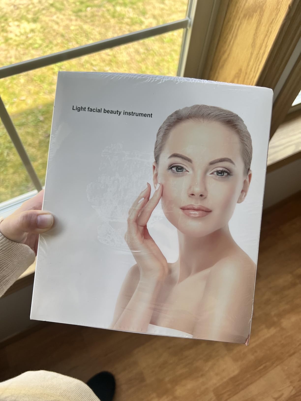 Red Light Therapy for Face, 7 Color LED Face Mask, Cordless Rechargeable customer photo 2