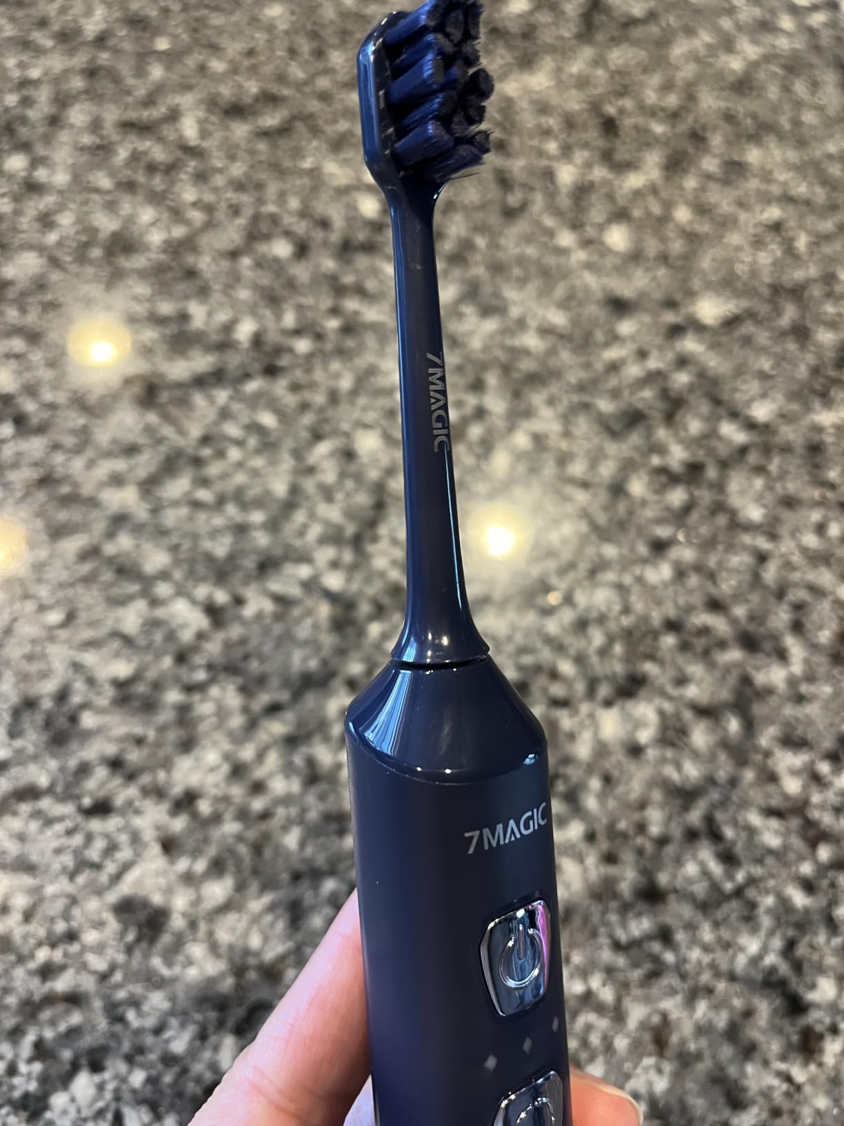 7MAGIC Sonic Electric Toothbrush, 180-Day Runtime, 42000 VPM, 8 Heads, Black customer photo 1