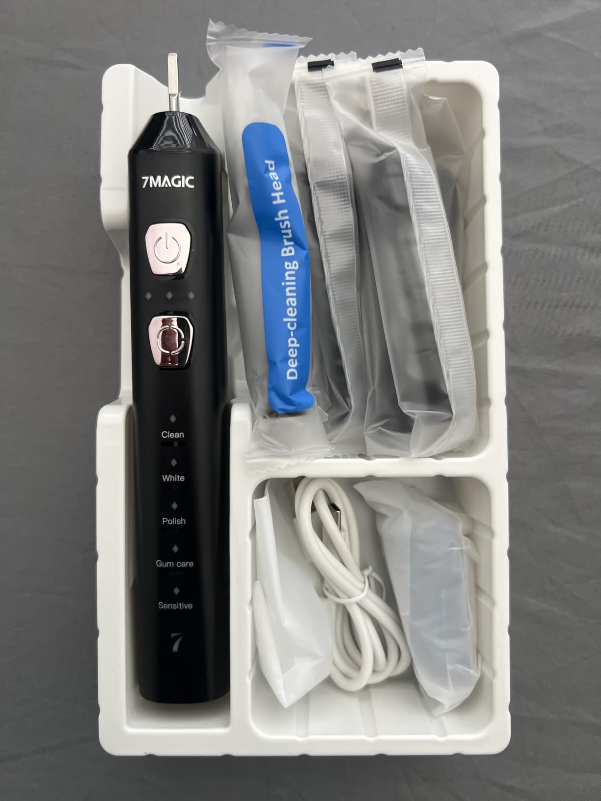 7MAGIC Sonic Electric Toothbrush, 180-Day Runtime, 42000 VPM, 8 Heads, Black customer photo 2