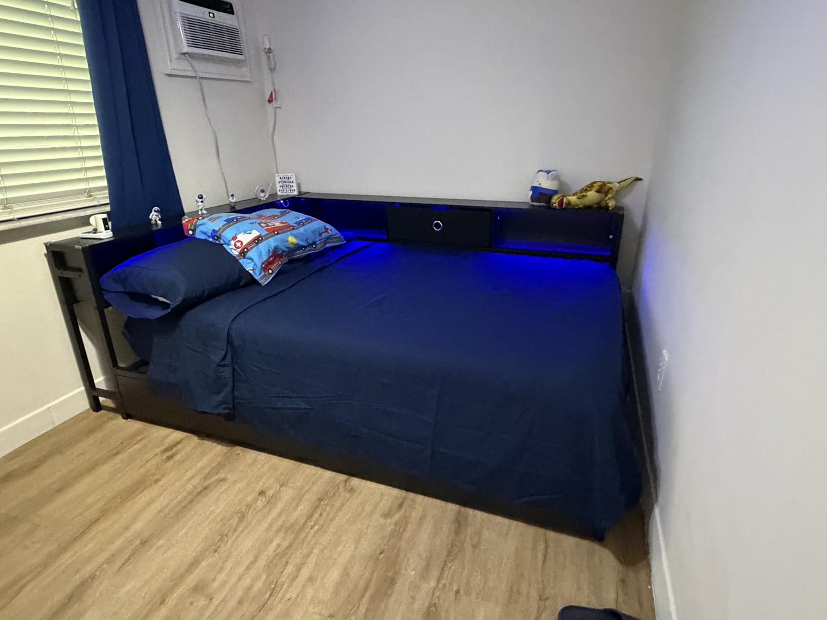Hasuit Corner Full Bed Frame with Storage Drawers and Bookcase Headboard, Full Size Metal Platform Corner Bed Frame with Charging Station and LED Lights, Full Daybed for Kids Teens Guests, White customer photo 1