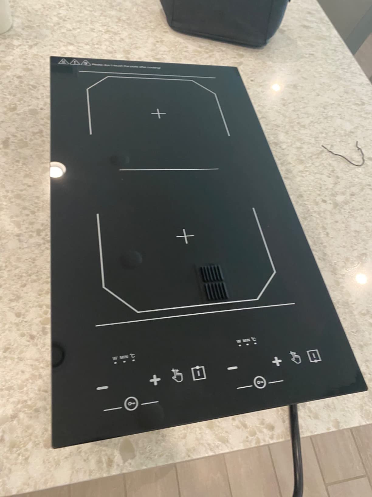 30 Inch Induction Cooktop with Downdraft, 4 Burner 220V Electric Stove Top customer photo 2