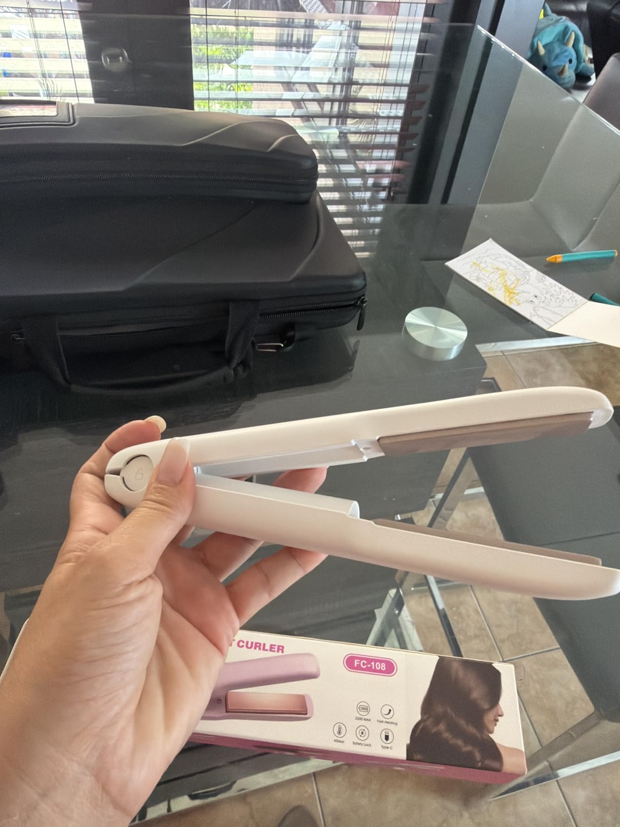 Cordless Hair Straightener, Portable Flat Iron for Travel, 2 in 1 Hair Styling Tools for straightening and Curling, Lightweight on-The-go customer photo 1