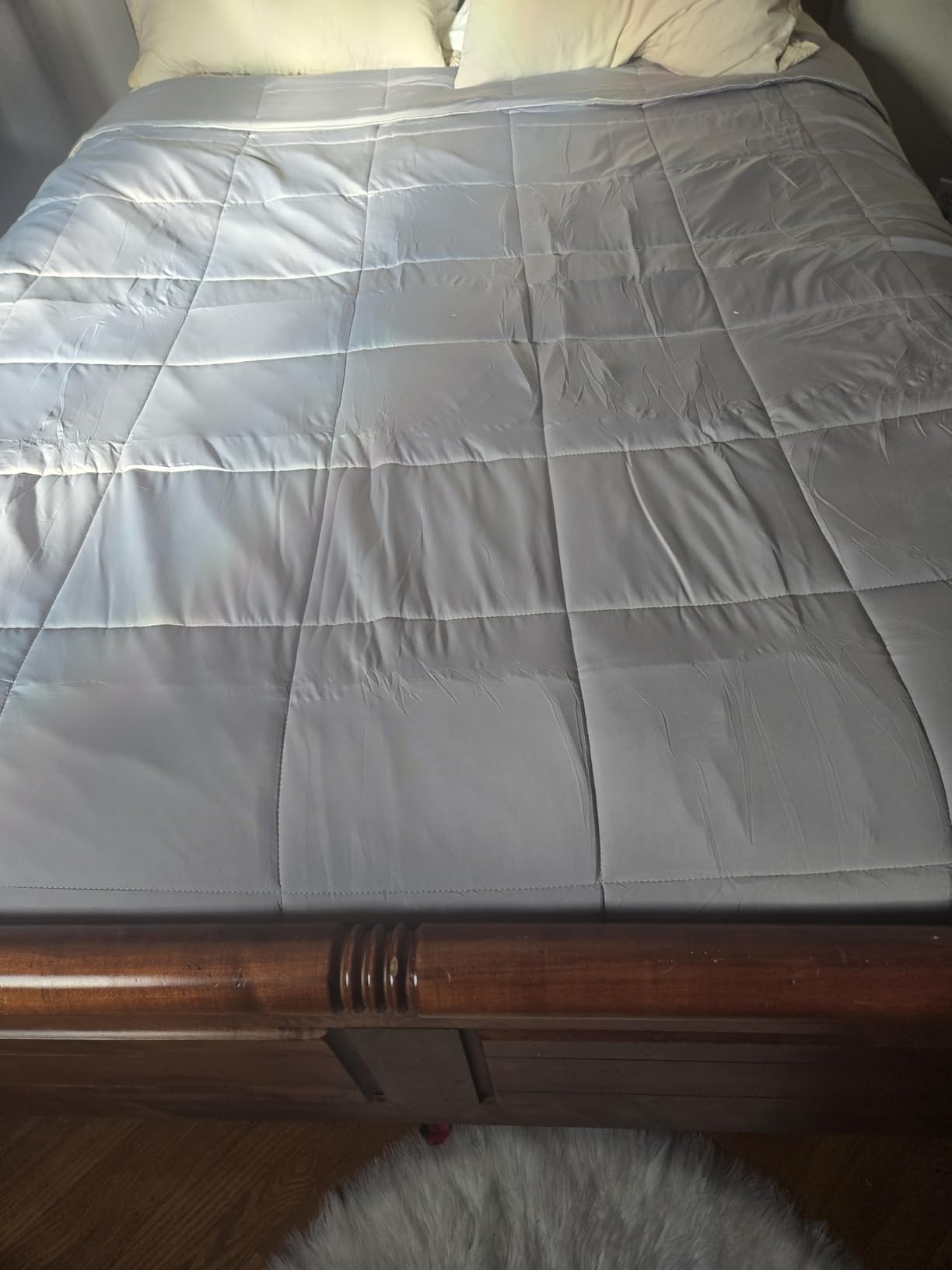 Silvery Silver-Infused Cooling Comforter – Award-Winning Self-Cooling Blanket for Hot Sleepers with Self-Cleaning Technology for Sweat-Free & Cool Sleep NEW customer photo 1