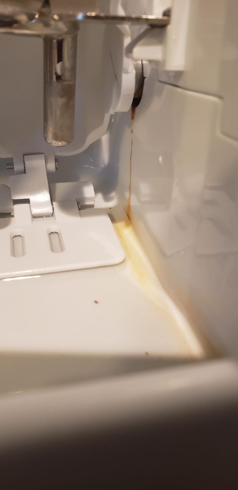 Kismile Crescent Ice Maker Countertop, 27 Lbs/24H, 16 Cubes in 15 Mins customer photo 2